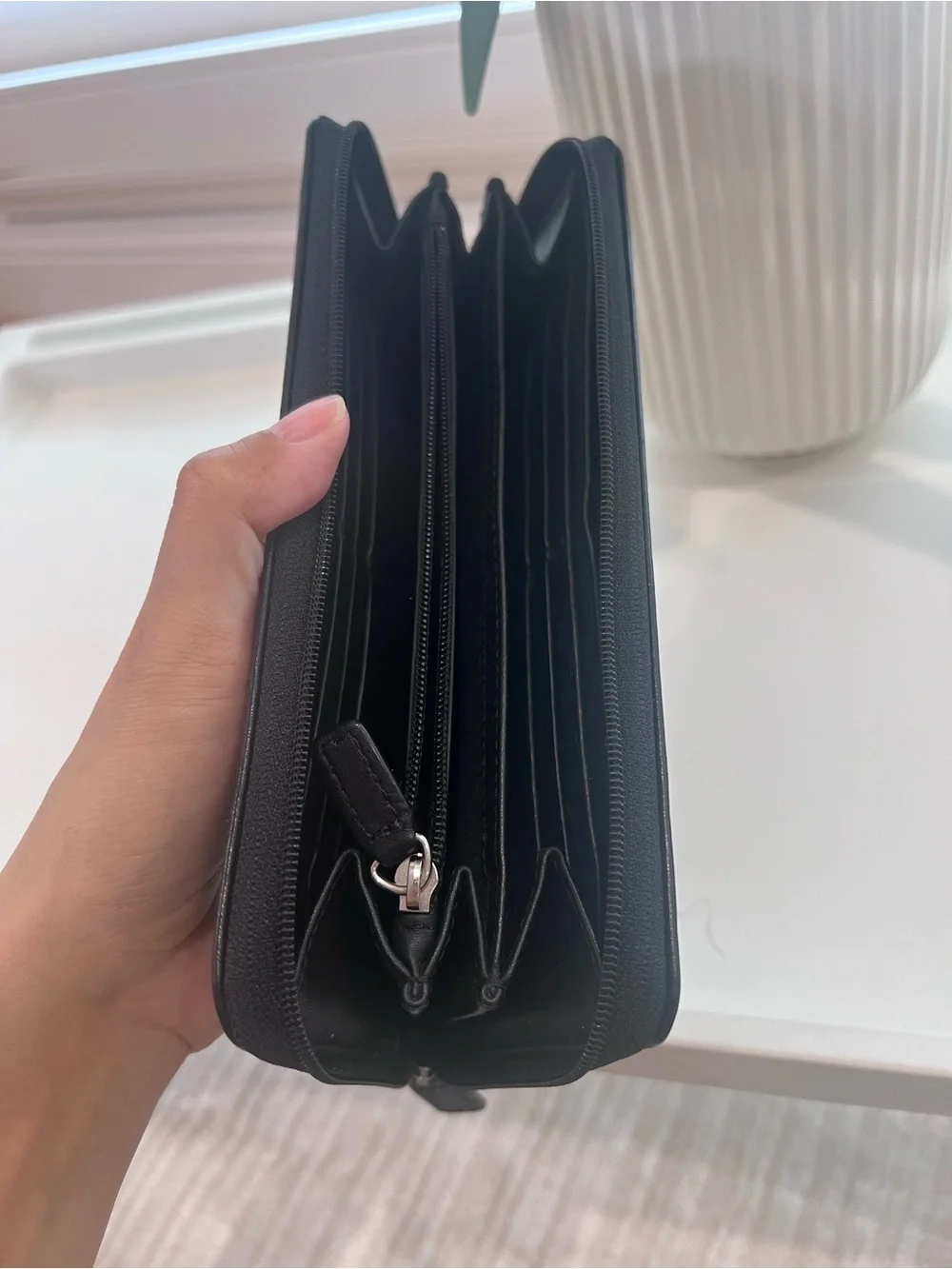 Mens‘ Coach Black Embossed Signature Zip Long Wallet